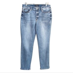 Judy Blue Boyfriend Fit Mid Rise Jean Sz 11/30